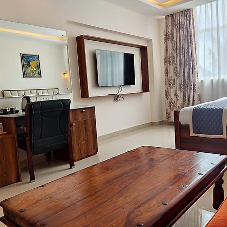 Montecarlo Hotel Mamallapuram Dış mekan fotoğraf